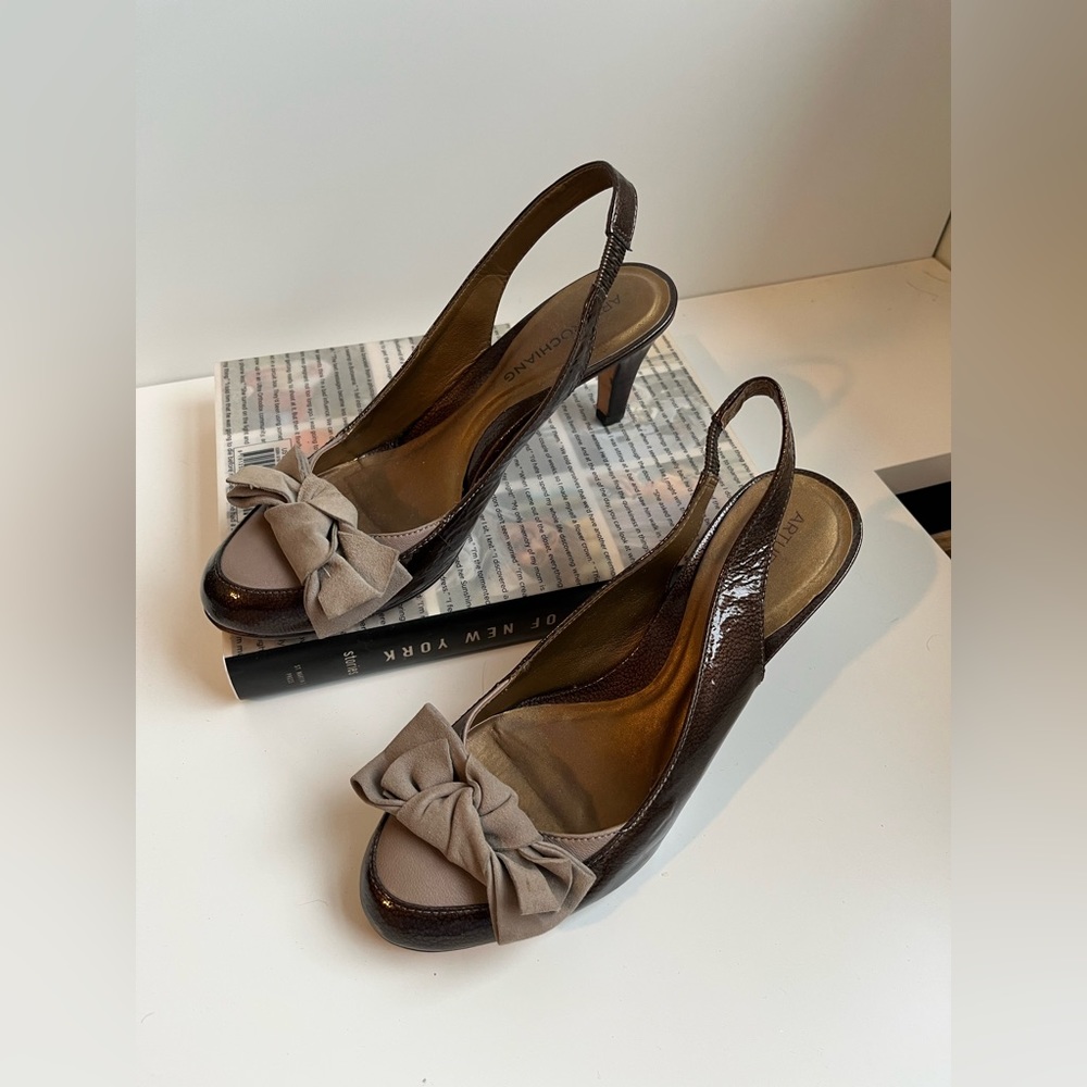 Arturo Chiang Heels with Bow, small kitten heel